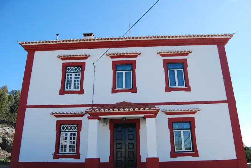 Immeuble Serra da Almond - Image 1