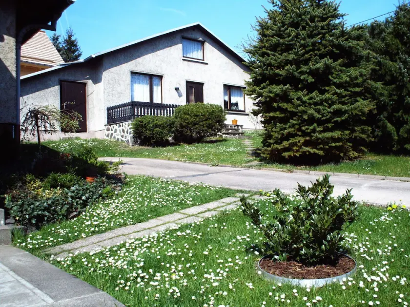 Vacation home for 2 guests, 42 m², in Waltershausen, Fischbach district (38609) - Image 1