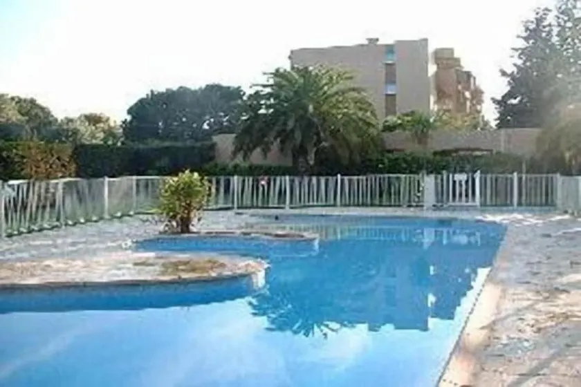 Charmant, sonnig, komfortabel, 2 Zimmer Antibes, sehr nah am Meer zu Fuß - Image 1