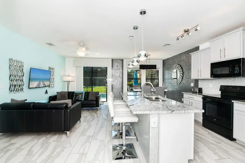 5 Star Cypress Pointe Villa. Fully Remodelled July 2026 - Image 1