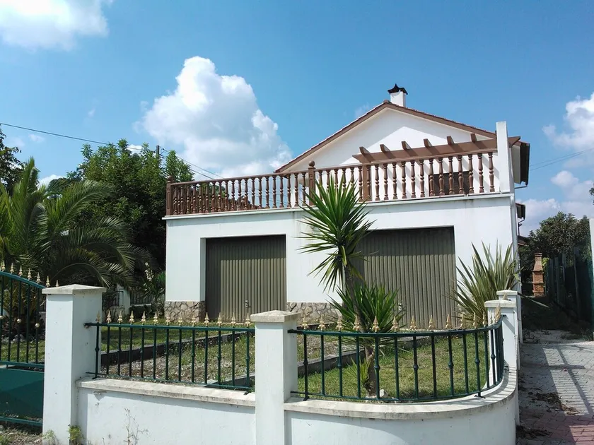 Villa per vacanze nel centro del paese - Image 1