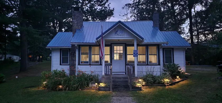 Wunderschönes Canadohta Lake Home mit privatem Seegrundstück inklusive - Image 1