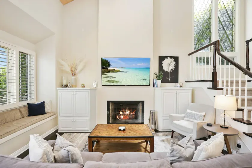 Charming Dahlia Cottage! 1/2 Meile Radtour zum Strand / PCH, Hunde willkommen, Garage w / Parking, kostenlose Fahrräder - Image 1