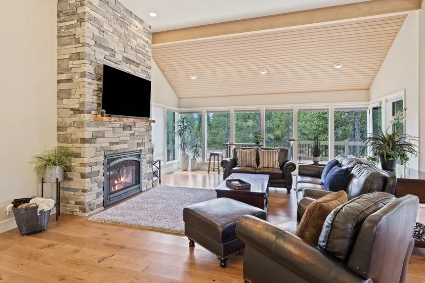 20 Aspen Lane - Elegant & Updated & Perfect for Family! SHARC, Hot Tub - Image 1