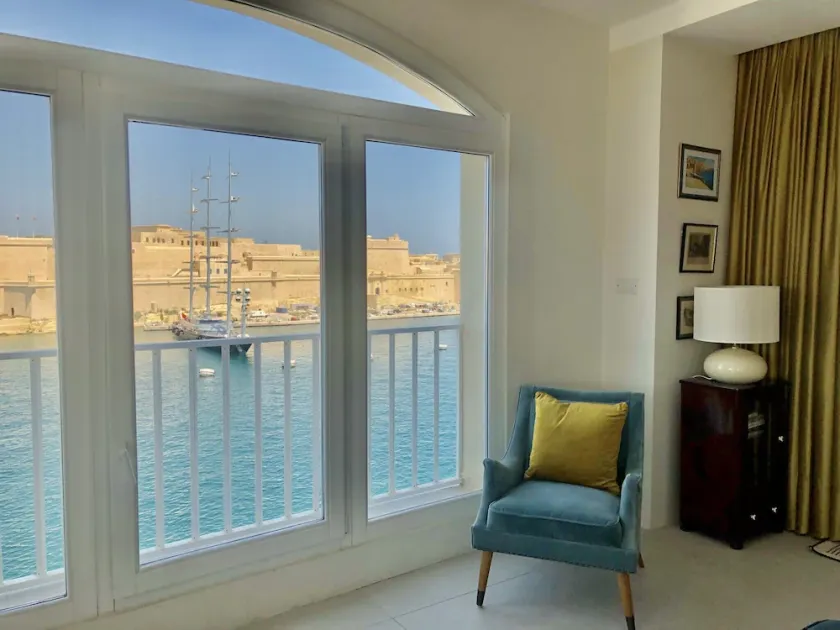 Gran Harbour Penthouse - Image 1