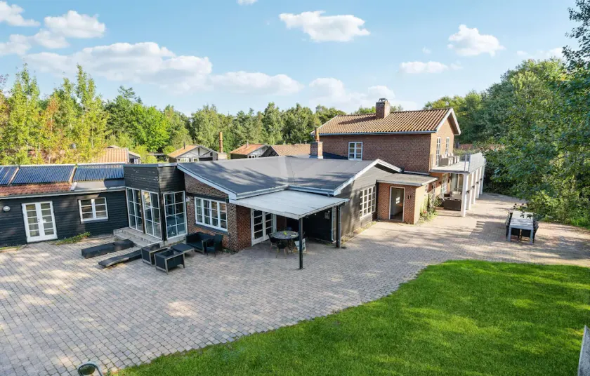 Mysigt hem i Væggerløse med bastu - Image 1