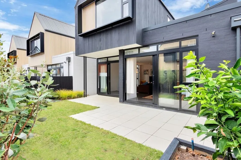 ✶ Wunderbares Hobsonville Haus mit drei Schlafzimmern ✶ - Image 1
