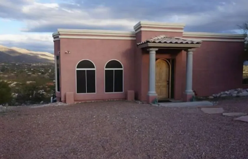 Custom 2 Bedroom Casita On a Ridge - Image 1