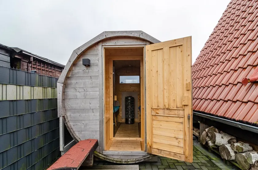 Casa vacanze 'Schmidt' con terrazza privata, giardino, Wi-Fi e sauna - Image 1