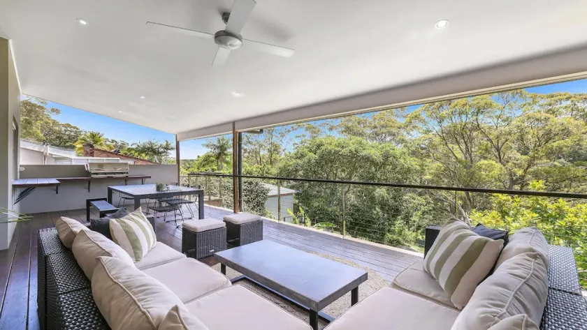AVOCA COAST HOUSE | Pool , WIFI | Accom Holidays - Image 1