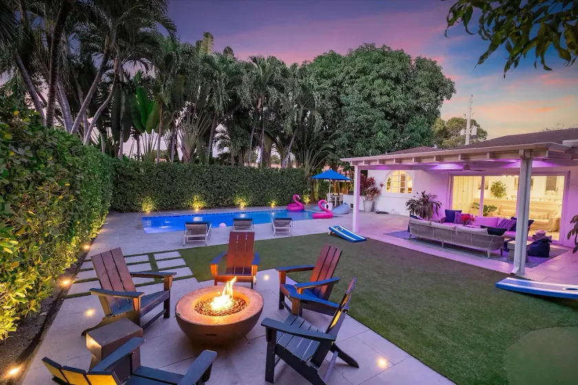 Perfect Location Family Friendly - Heated Salt Pool - Outdoor Kitchen-Firepit - Image 1