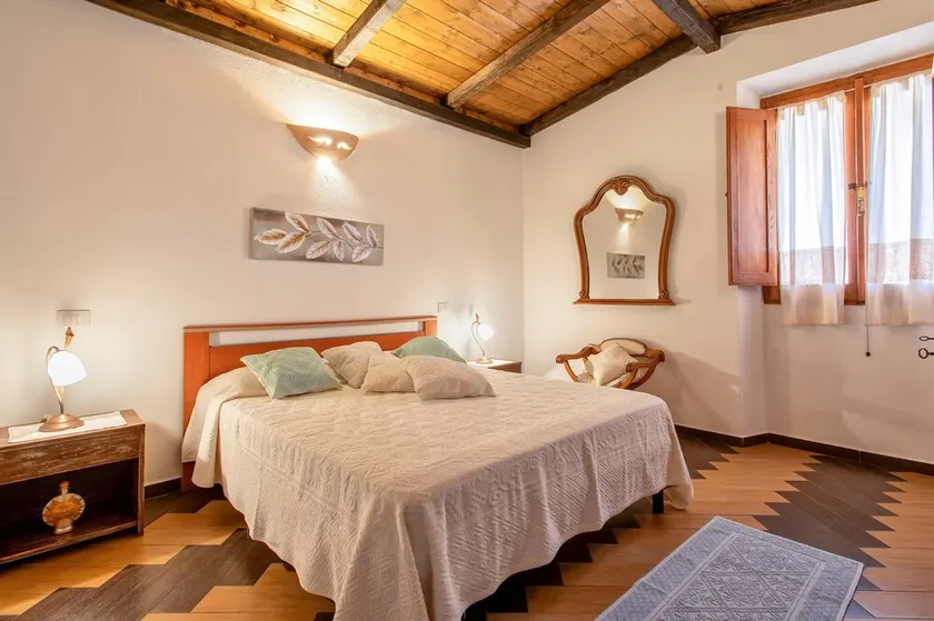 Maison de vacances 'Irene' avec vue sur la montagne, terrasse privée et climatisation - Image 1