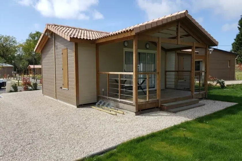 Cottage 2 quartos em domínio com piscina interior aquecida - Image 1