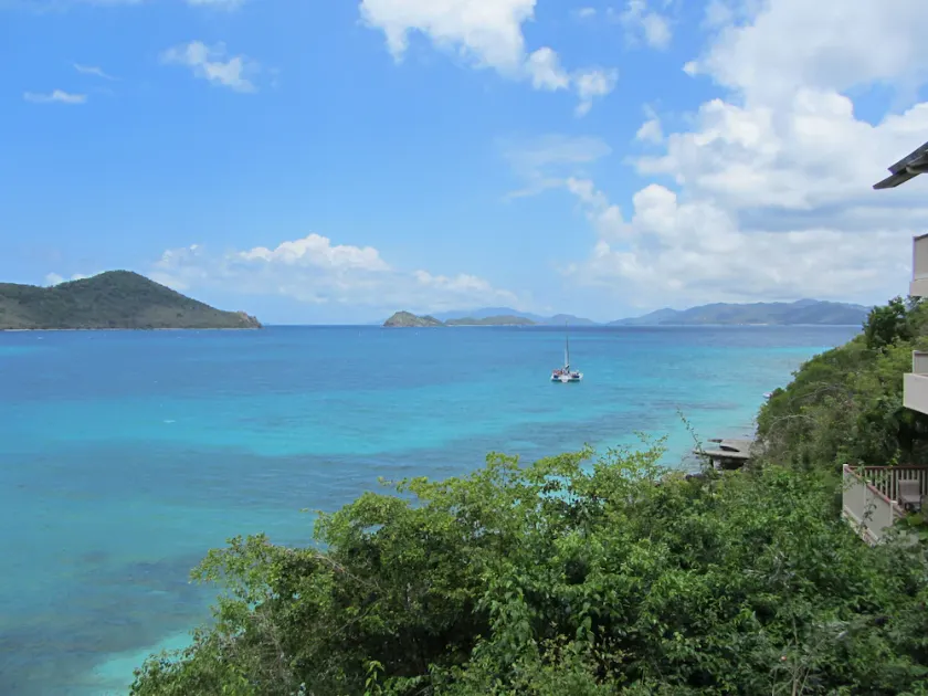 Million Dollar Views: Walk to Beach, Pools, and Restaurant - Image 1