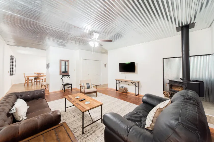 Die perfekte Lage am Lake Eufaula Cove. Willkommen im Ranch House! - Image 1