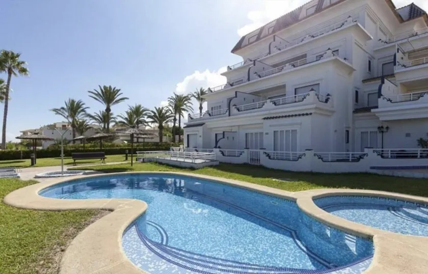 Apartamento Dénia Playa - Image 1
