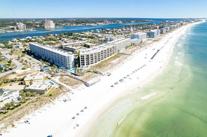 Seacrest 515b 2 Bedroom Condo by RedAwning - Image 1