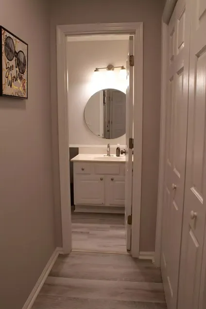 Private basement w/firepit ideal for longer stays - Image 1