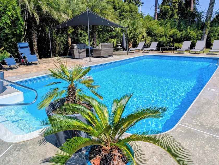 Private Oasis: Pool & Spa 15 min to Savannah/Tybee - Image 1