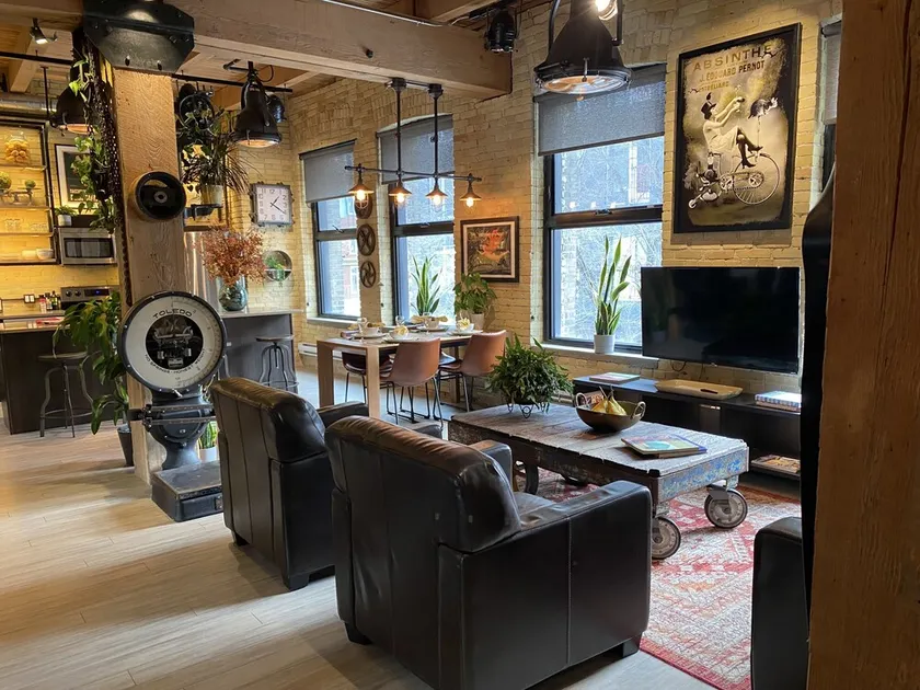 Amazing Industrial Loft (NOUVELLE INSCRIPTION 20% DE RABAIS) - Image 1