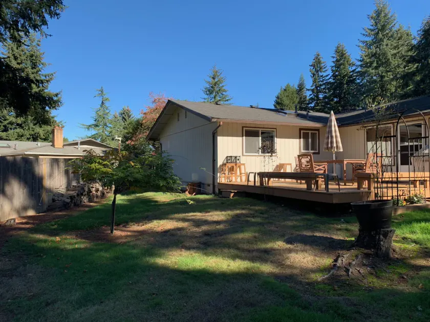 Close to Microsoft/Google- Updated 4bd/2ba Kirkland Home - Image 1