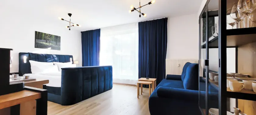 KOMM - Terrasse- Parkplatz- Küche- Boxspringbett - Image 1