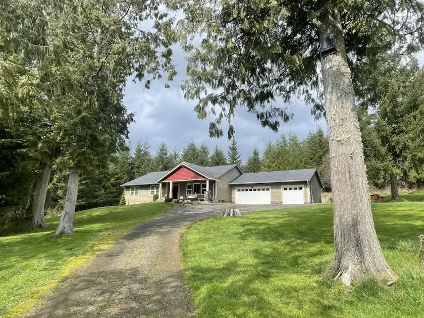 Countryside Retreat 5 minutes from Chehalis- great for families and teams! - Image 1
