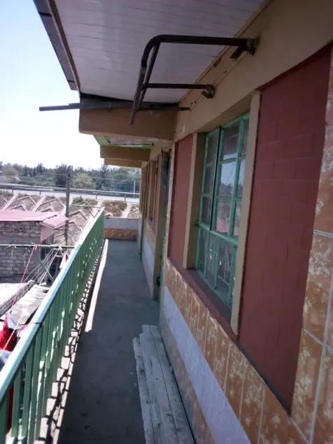 Maureen's Hotel - Image 1
