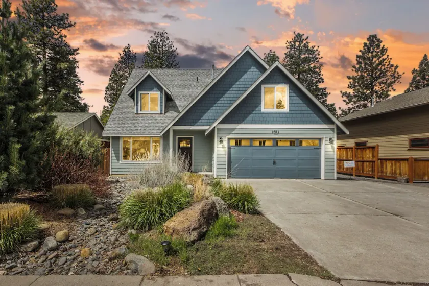 Ye Old Mill Haus in Bend - Image 1
