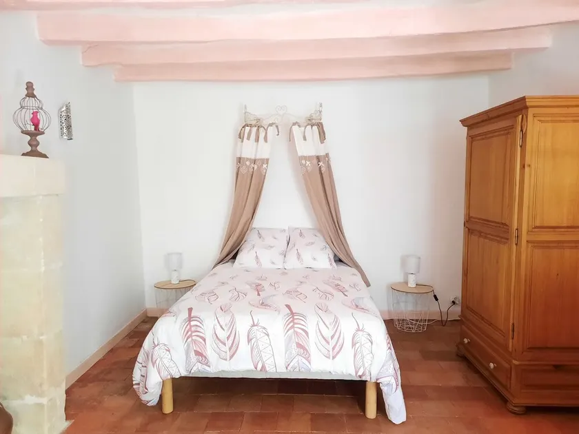 Renovated house in pretty Touraine village - Image 1