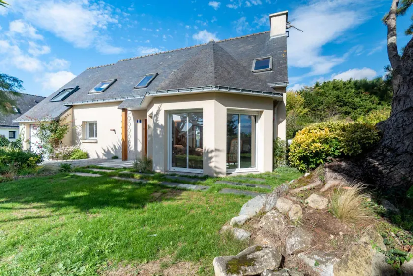 Villa with heated pool & garden - 5 min from the sea, by Groom - Image 1