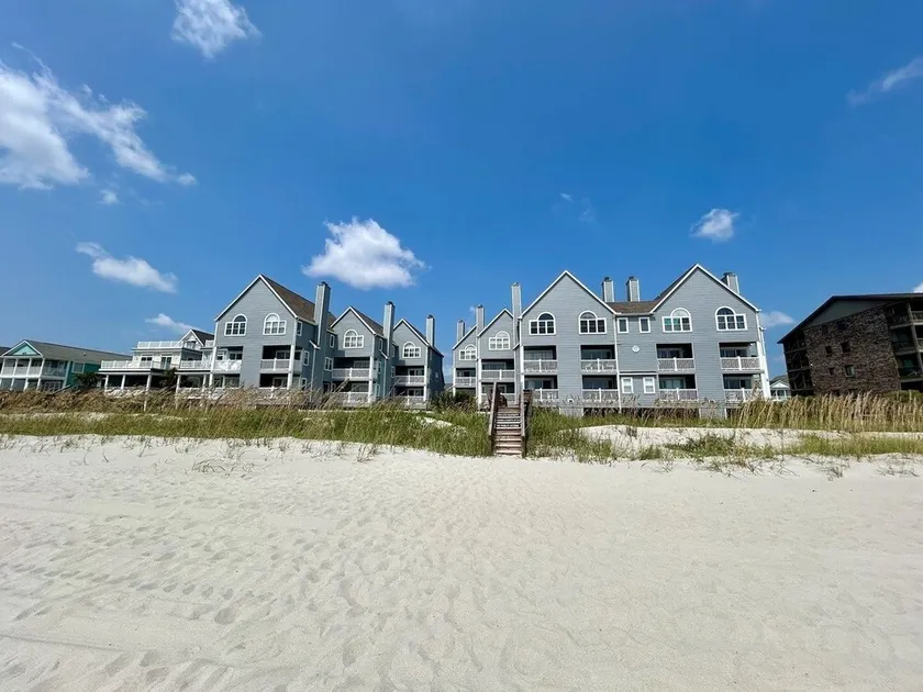 Cape Coddages I Condo 103 - Image 1