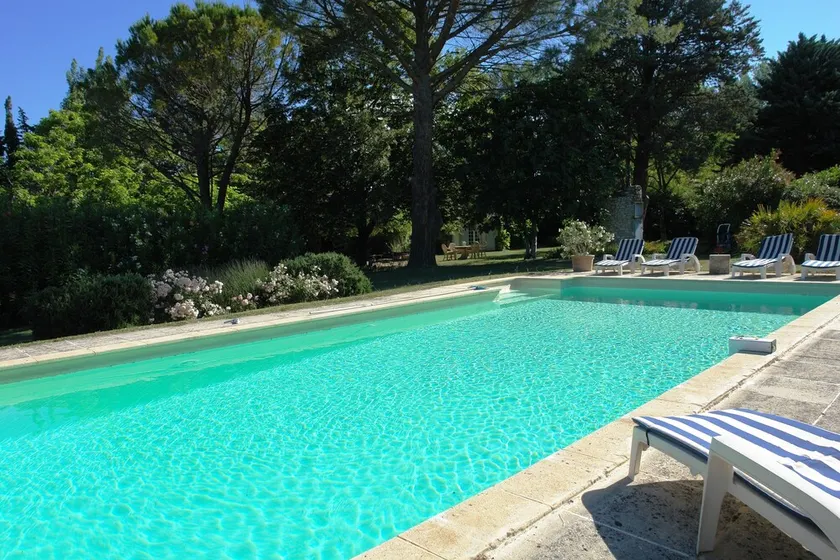 Ein üppiger Garten in der Nähe eines der schönsten Dörfer der Provence - Image 1