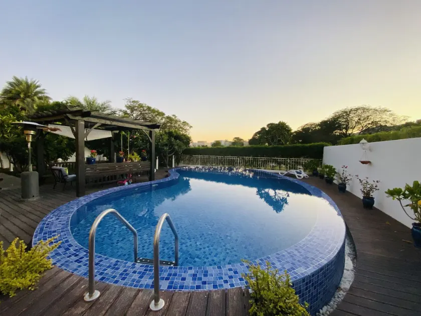 Golden Palace Privé - Image 1
