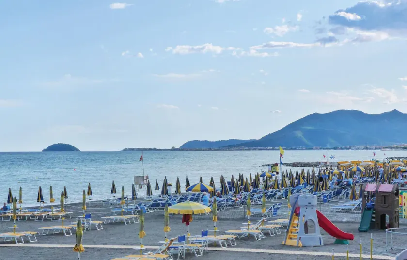 1 bedroom amazing apartment in Loano - Image 1