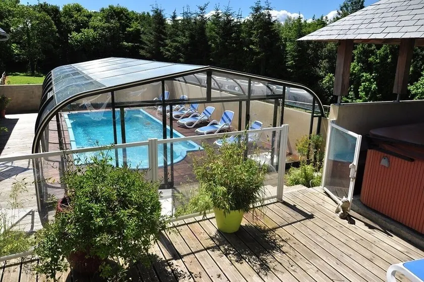 Gîte in Lopéau 4/6 people with swimming pool/spa, near the sea, tourist activities - Image 1