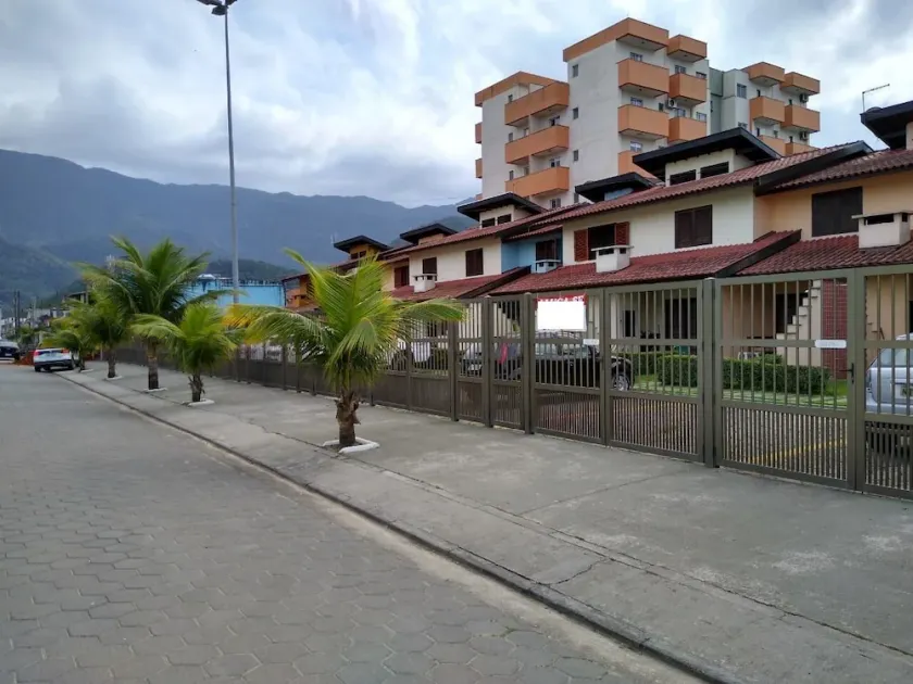 Condominium House - Swimming Pool + Wi-Fi Internet, up to 10 people - close to the beach - Image 1