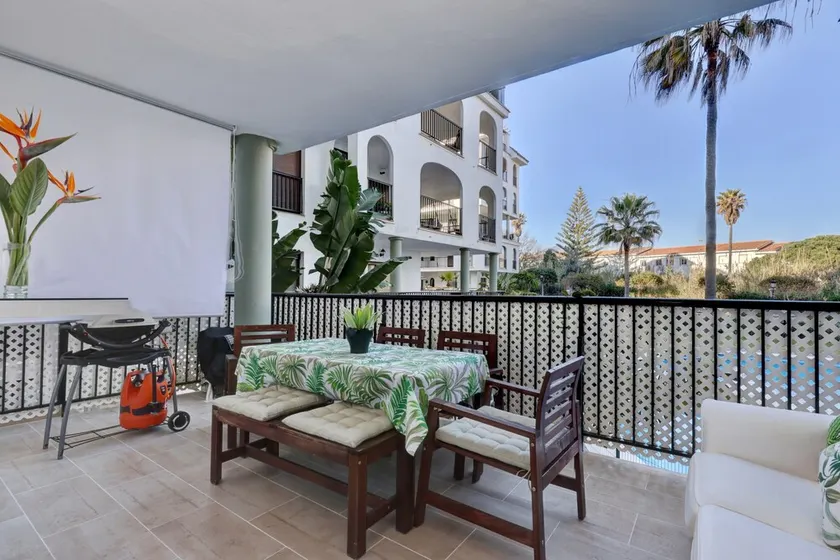 Apartment 'Marina de la Duquesa 805' Close to the Beach with Pool - Image 1