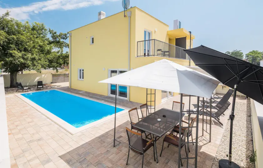 Luxurious Home In Porec - Image 1