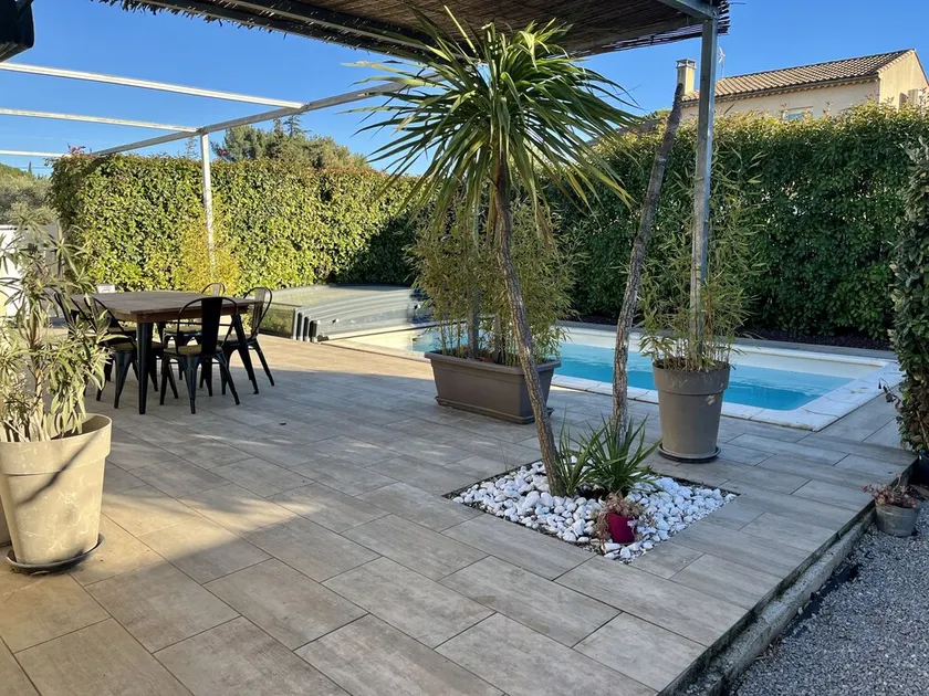 Villa with swimming pool for a wonderful vacation. - Image 1