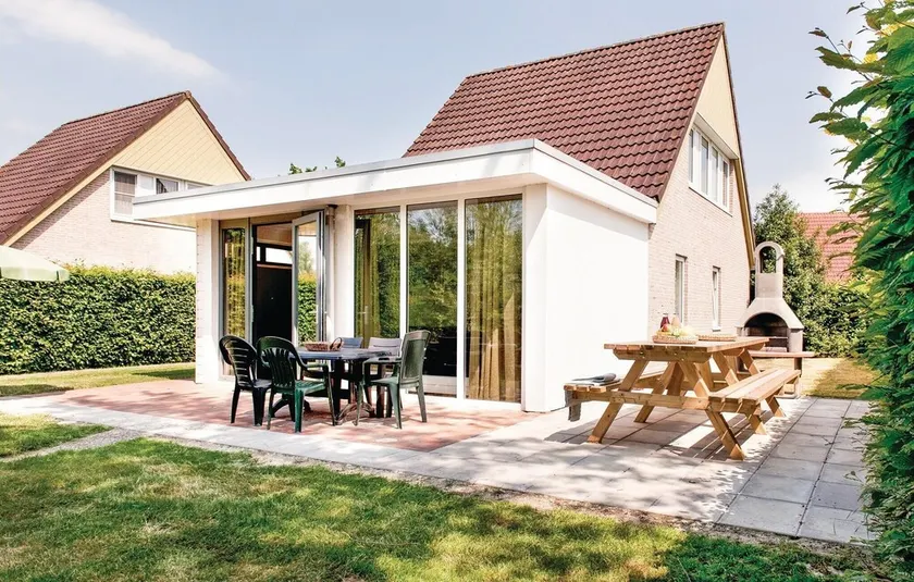 Pet Friendly Home In Vlagtwedde With Sauna - Image 1