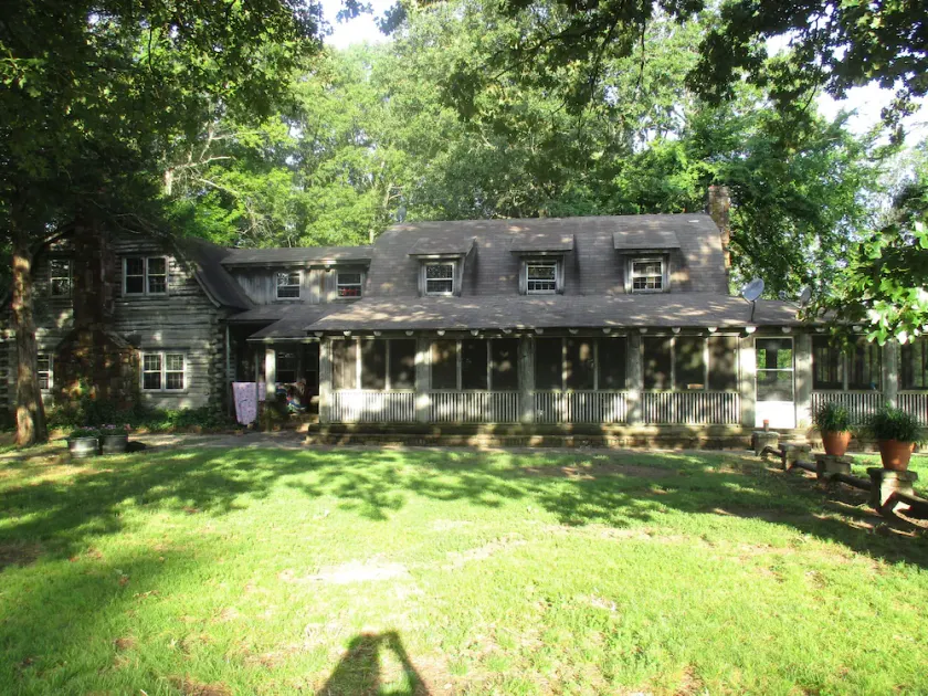 Faith's Lodge - Image 1