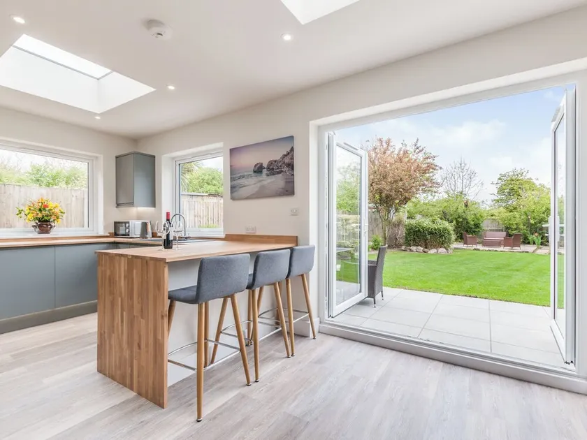 Alojamiento de 4 habitaciones en Whitstable - Image 1