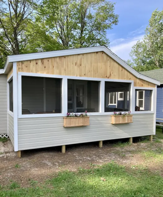 Remodeled lakefront cottage w/ marina, firepit, swimming area. - Image 1
