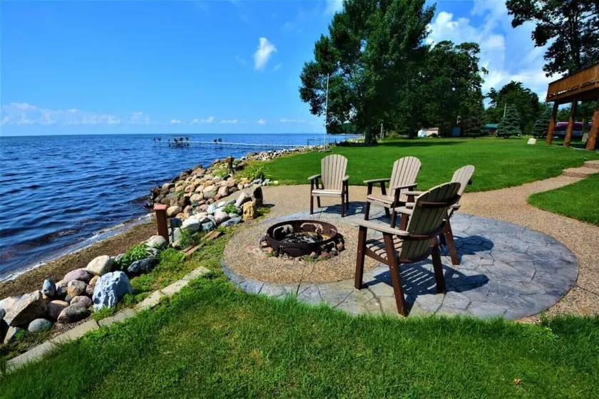 Amazing Home- Beach, Dock, Water Toys, Firepit - Image 1