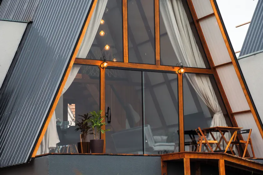 Mont Hermon Hotel Castro - Image 1