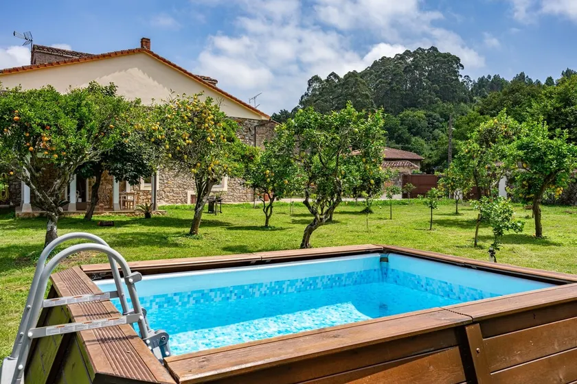 Casa vacanze 'La Casuca Del Músico' con vista montagna, piscina privata e Wi-Fi - Image 1