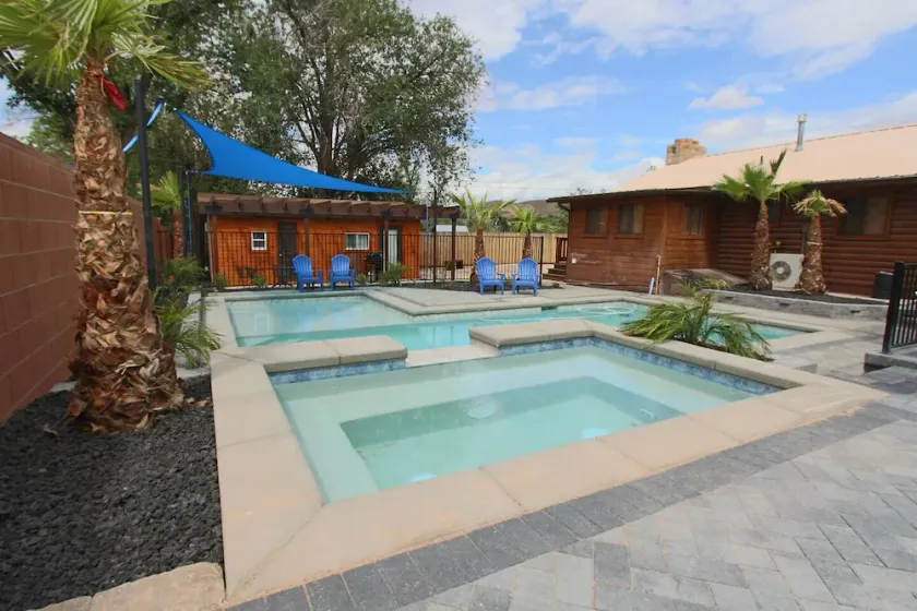 Area 51 | Private Micro Pool-Resort | Pets OK - Image 1