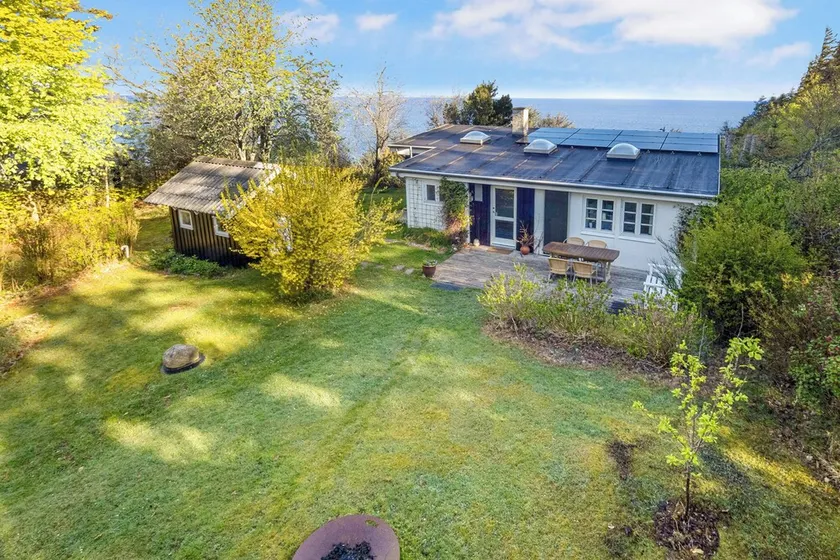 Familienfreundliches wunderschönes Ferienhaus mit Terrasse, Grill und Garten | Seeblick | Haustiere sind willkommen - Image 1