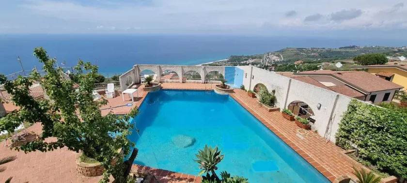 Villa Velia Priscope - Image 1